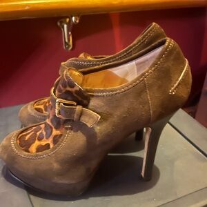 Michael Kors Irving Wallabee Platform Shoe Boot size 8